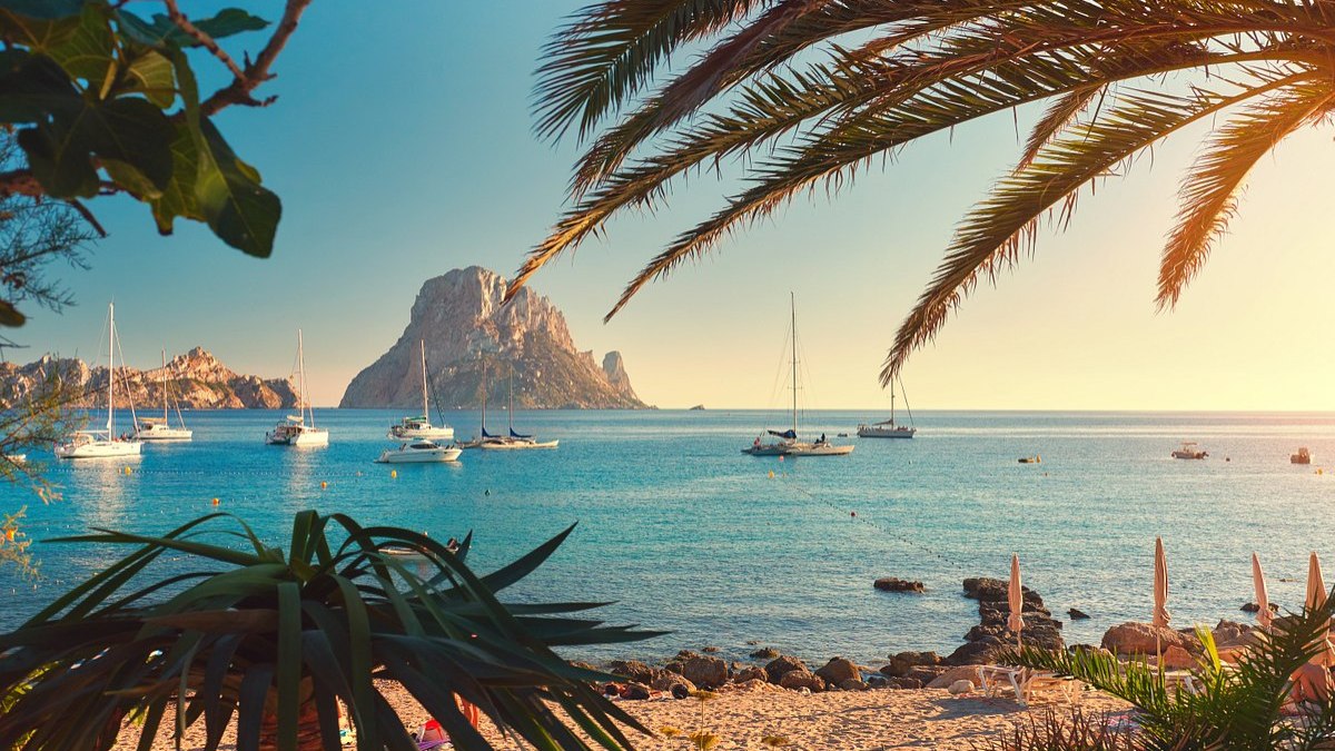 Ibiza oferece atrações para todos os gostos, Ibiza oferece atrações para todos os gostos,