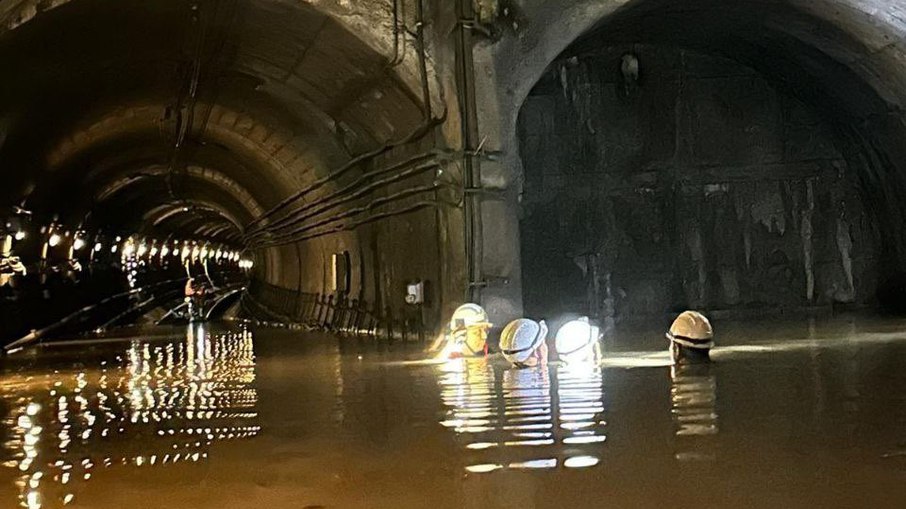 Chuvas em Hong Kong foram as piores em 140 anos