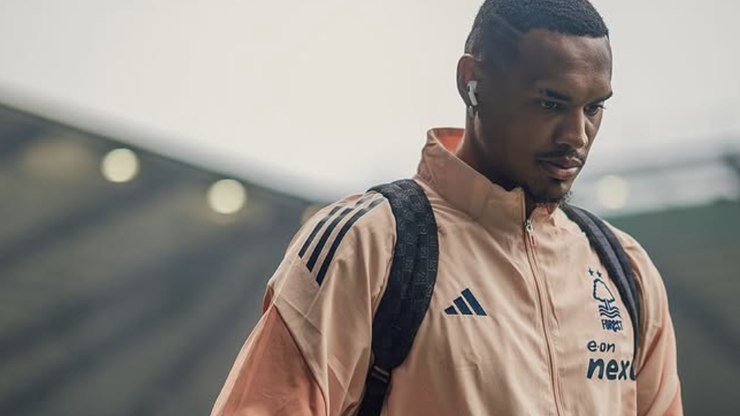 Seleção: Ederson é cortado e Ancelotti chama John, ex-Botafogo