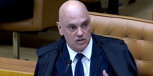 Moraes aponta possível ajuda estrangeira em relatório da PF
