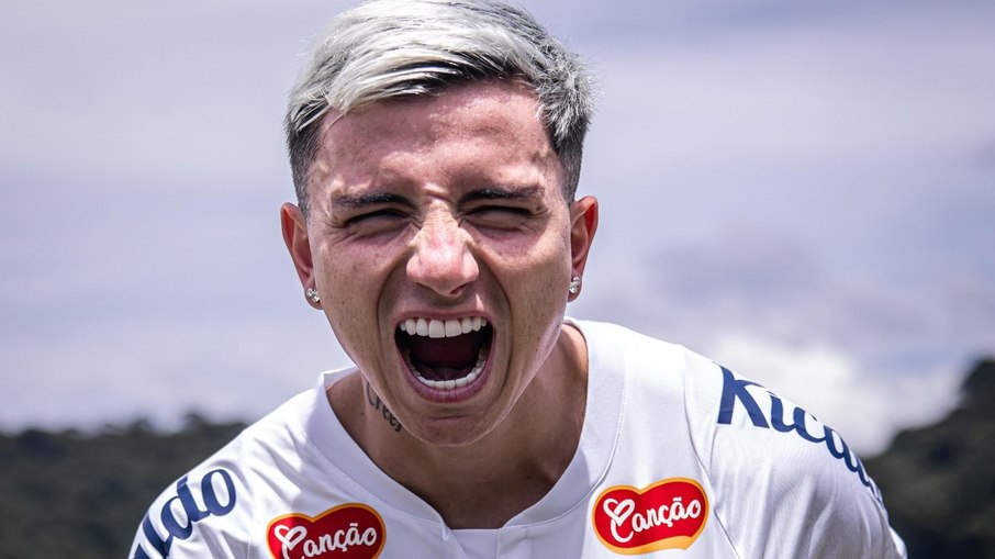 Álvaro Barreal é o novo reforço do Santos Álvaro Barreal é o novo reforço do Santos
