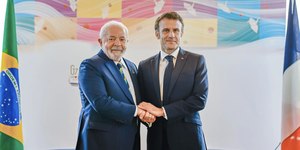 Dia dos Namorados: Embaixada da França publica foto de Lula e Macron
