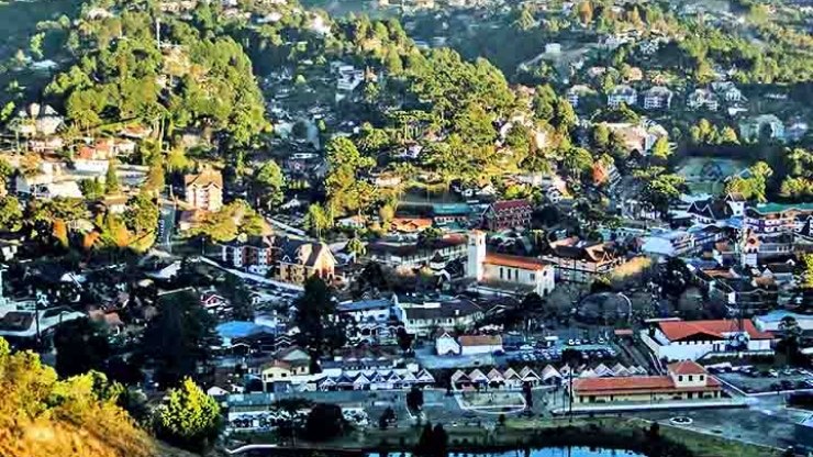 Campos do Jordão se prepara para a 54ª Festa da Cerejeira