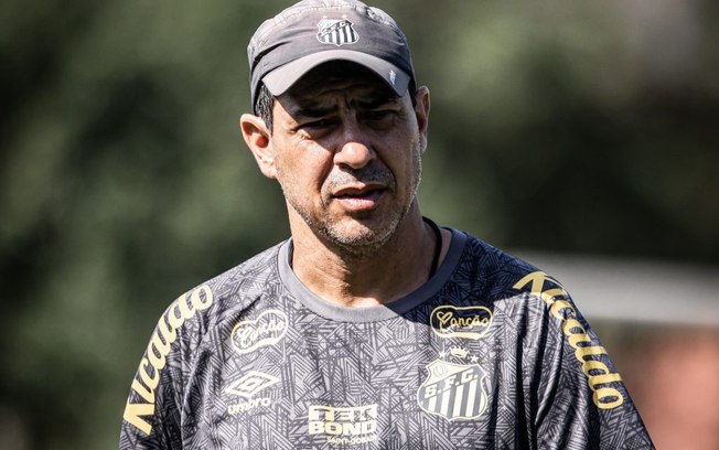 Treino do Santos: Rincón deve ser titular contra o América-MG