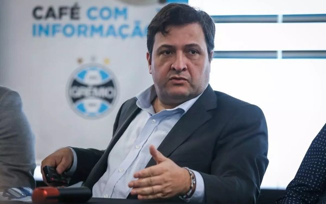 Presidente do Grêmio é contra a volta do futebol neste momento 