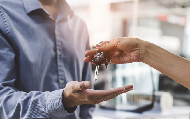 Compra e venda de veículos: entenda os  riscos do negócio online
