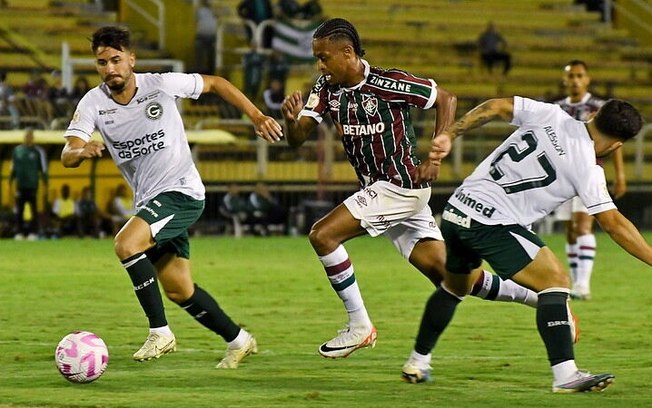 Keno foi o principal destaque da vitória do Fluminense sobre o goiás, no Raulino de Oliveira 
