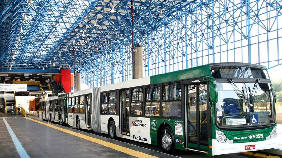 Ônibus da cidade de São Paulo
