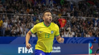 Brasil vence Argentina e é hexacampeão mundial de futsal