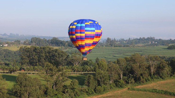 Tudo sobre a única autorizada a fazer passeios de balão no Brasil