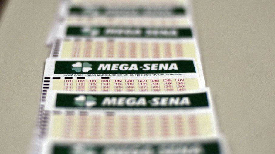 O próximo sorteio da Mega-Sena (2.537) acontecerá na quarta-feira (9).