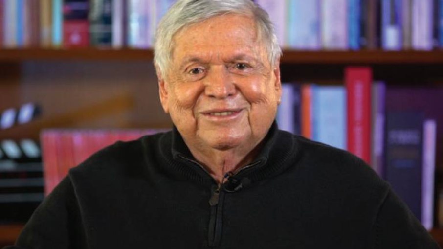 Boni vetou cigarro em novelas da Globo por impacto social Boni vetou cigarro em novelas da Globo por impacto social
