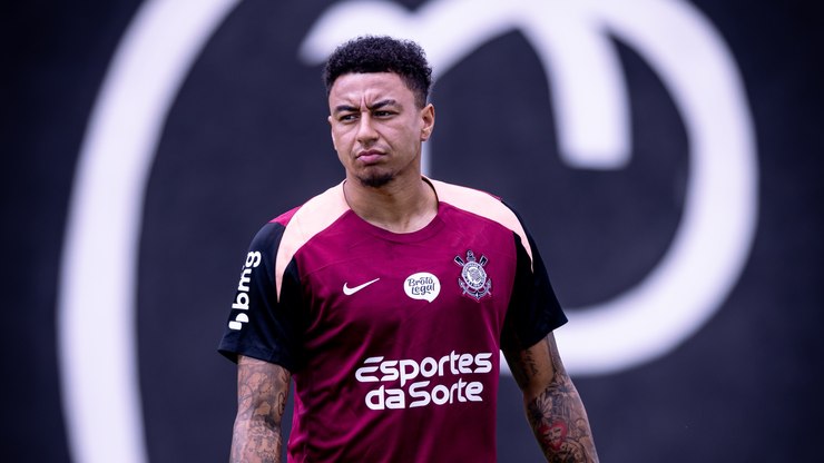 Jornalista compara Lingard com jogador do São Paulo: "Tranqueira"