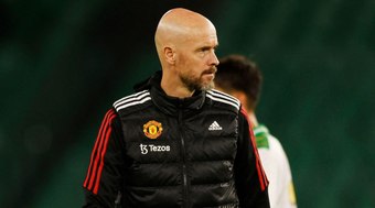 Manchester United define o treinador da próxima temporada