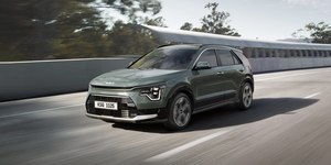 Kia Niro 2026 chega às lojas com desconto de R$ 20 mil