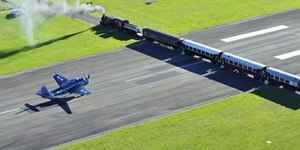 Aeroporto na NZ tem trem passando no meio da pista