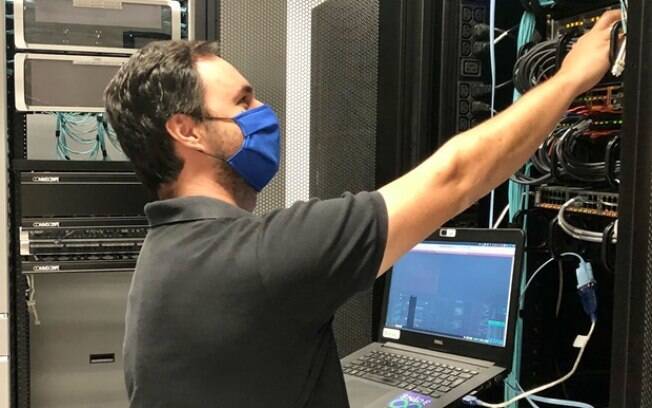 Profissional de TI afirma que a pandemia acelerou a transformação digital e as tendências do setor tecnológico no Brasil