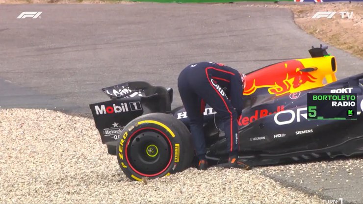Verstappen roda em treino e Bortoleto "zoa": "Como ele fez isso?"