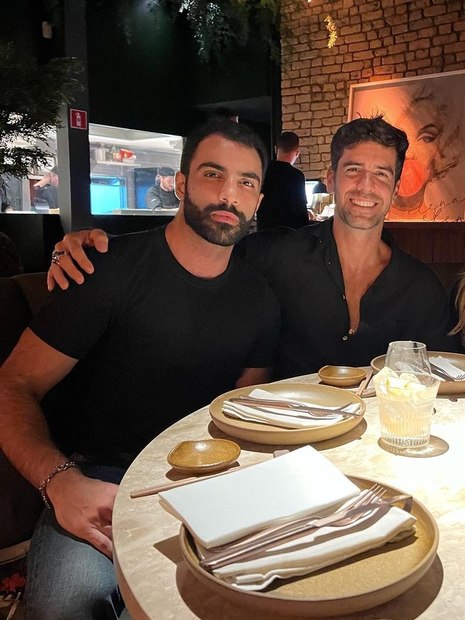 lasser Hamer Kaddourah e Marcos Pitombo em celebração do aniversário do ator
