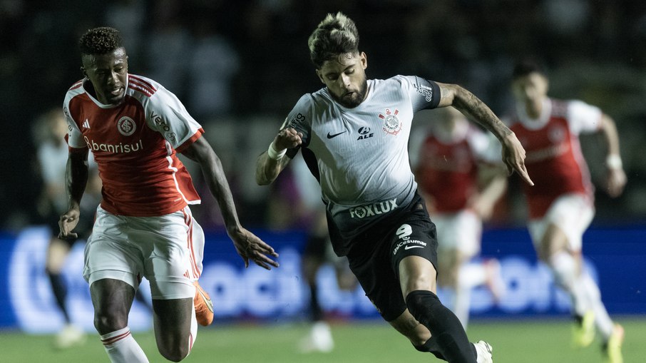 Corinthians encara o Internacional pelo Brasileirão