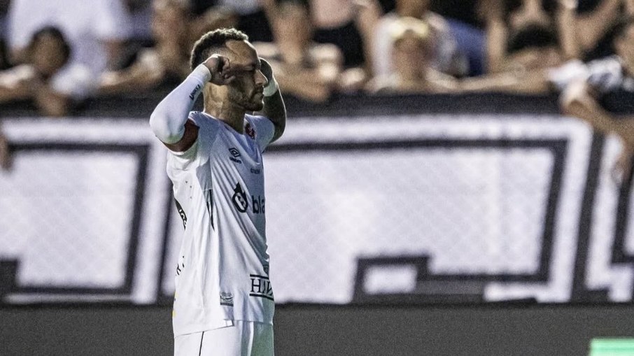 Neymar comemorou como Memphis Depay após marcar contra a Inter de Limeira Neymar comemorou como Memphis Depay após marcar contra a Inter de Limeira