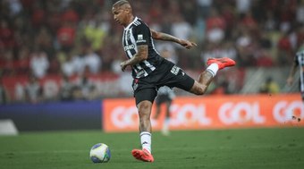 Deyverson%20provoca%20o%20Botafogo%3A%20%22Que%20o%20Palmeiras%20fa%C3%A7a%20sua%20parte%22