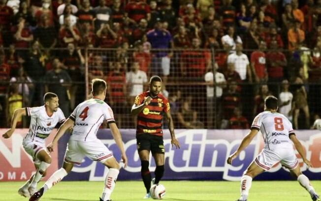 Sport liga o secador para voltar ao G-4 da Série B Sport liga o secador para voltar ao G-4 da Série B