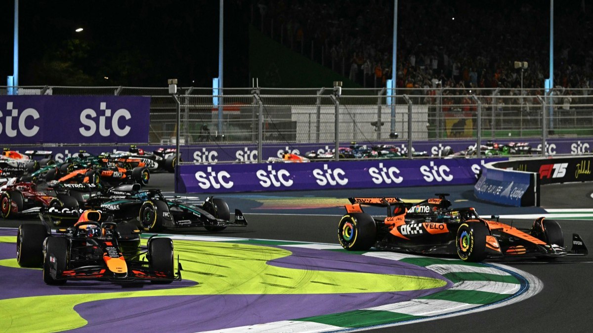 Oscar Piastri vence GP da Arábia Saudita e assume liderança da F1 Oscar Piastri vence GP da Arábia Saudita e assume liderança da F1