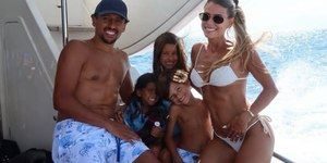 Marquinhos, da Selação, e Carol celebram nascimento do 4º filho