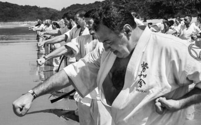 Evento de Seiwakai em SP, na praia de Juquehy, pregou união e respeito entre os praticantes