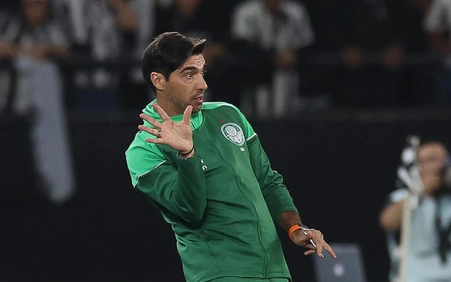 No duelo mais recente, Palmeiras e Santos empataram por 1 a 1, pelo Brasileirão No duelo mais recente, Palmeiras e Santos empataram por 1 a 1, pelo Brasileirão