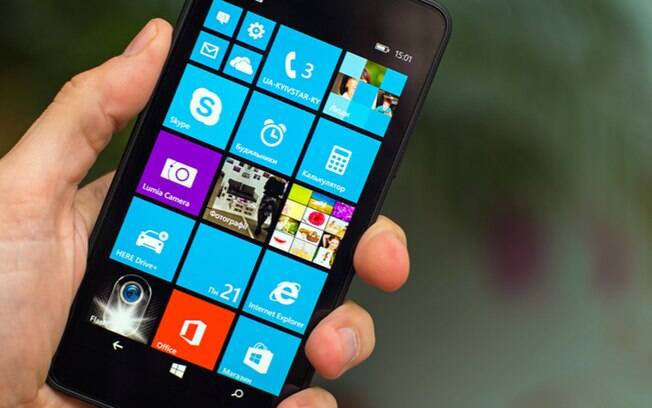 Windows Phone não conseguiu vencer o sucesso de Android e iOS
