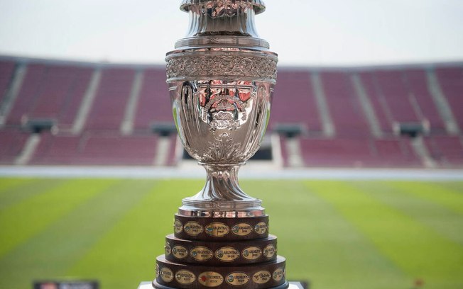 Taça da Copa América - Foto: Vladimir Rodas/AFP via Getty Images