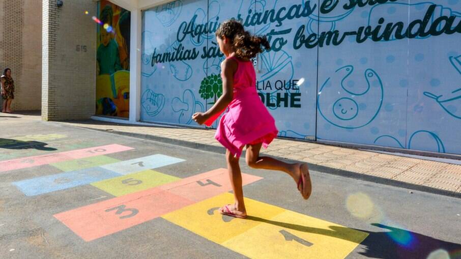 Em meio a eleições e pandemia, o esforço para dar mais espaços (seguros) às crianças nas cidades brasileiras