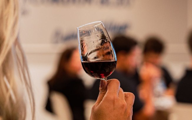 Adriana Nasser: Le Cordon Bleu São Paulo abre nova turma do Diplôme de Wine 