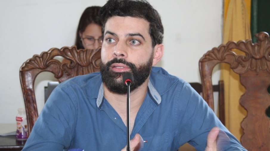 Cristiano Vilas Boas é vice-prefeito de Mariana