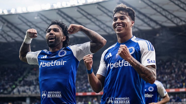 Gabigol lidera time alternativo, Cruzeiro goleia e segue no topo