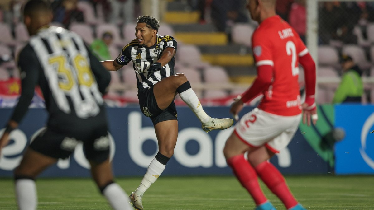Atlético-MG ficou no empate com o Cienciano na primeira rodada da Sul-Americana Atlético-MG ficou no empate com o Cienciano na primeira rodada da Sul-Americana