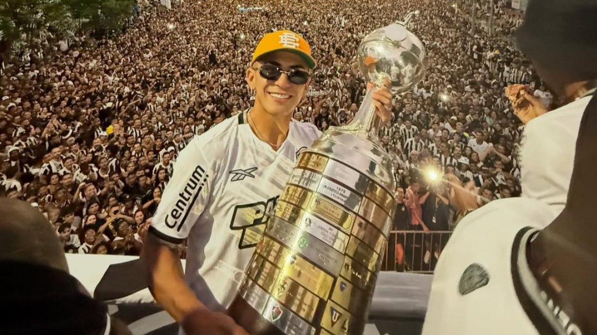 ‘Não sei se fico’, revela Thiago Almada sobre seu futuro no Botafogo