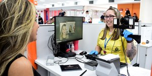 Bolsa Família: governo prorroga prazo para biometria; entenda