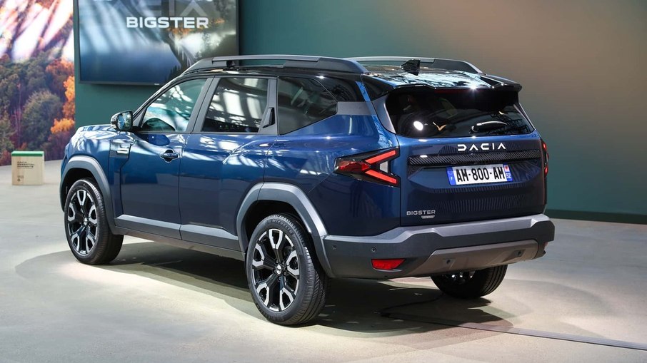 Traseira do Dacia Bigster