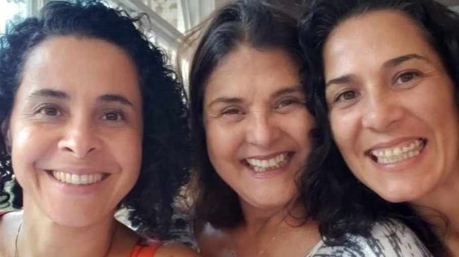 Filha única de Elizangela faz homenagem à mãe: 'Gratidão profunda'