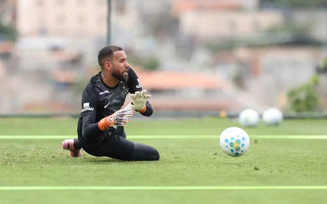 Cuello desfalca o Atlético contra o Flamengo Cuello desfalca o Atlético contra o Flamengo