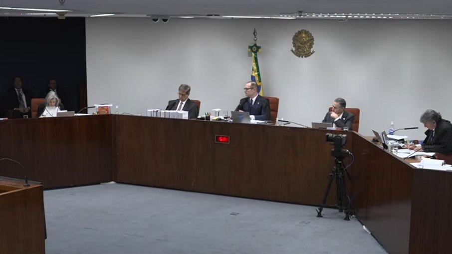 Primeira Turma do STF analisa pena dos acusados de trama golpista