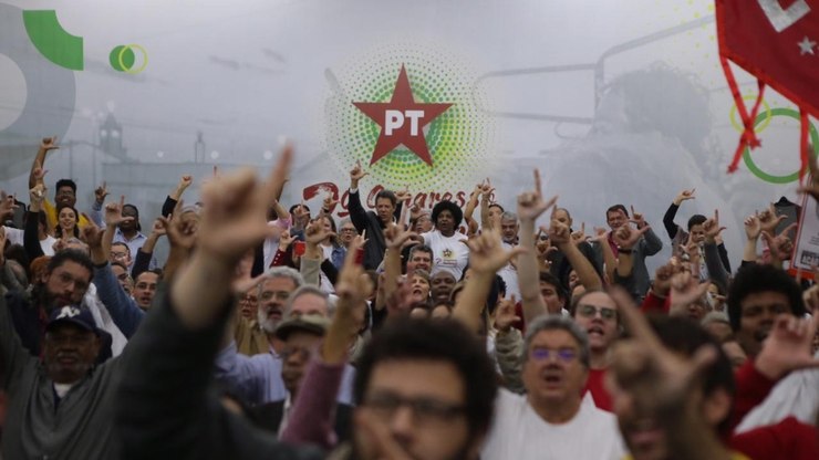 Eleição para presidência do PT expõe racha ideológico e disputa por rumos do partido
