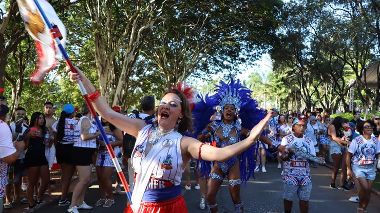 Vinhedo abre inscrições para blocos do Carnaval 2026