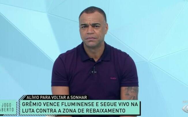 'Está passando vergonha', dispara Denílson sobre investida do Flamengo em Jorge Jesus