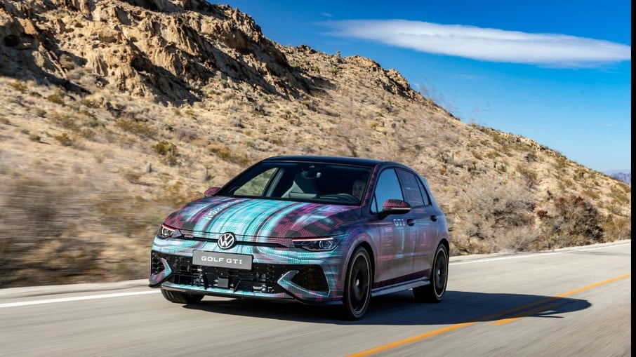Nova reestilização do Volkswagen Golf ocorrerá em poucos dias, na Consumer Electronics Show em Las Vegas