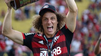 David%20Luiz%20negocia%20com%20Corinthians%20ap%C3%B3s%20sa%C3%ADda%20do%20Fla