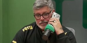 Defesa nega que Bolsonaro atendeu Alexandre Frota em live